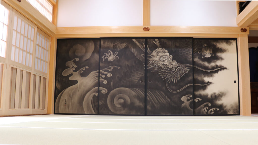 龍吟雲起 虎嘯風生（龍吟虎嘯）の襖絵 藤井湧泉画伯 明石の禅寺 - 書