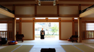 本堂内部の写真